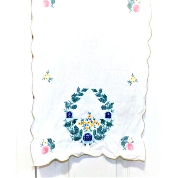Unbranded Cross Stitch Table Runner 56" X 12" Pastel Floral Design Handmade - Picture 6 of 8